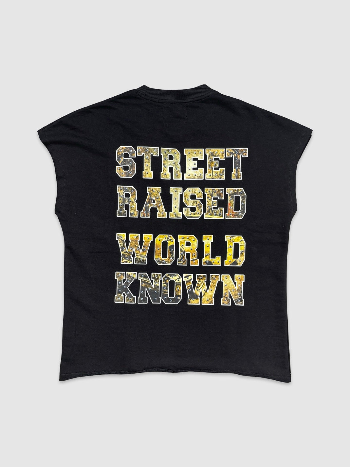 Wanted Sleeveless Crop Shirt