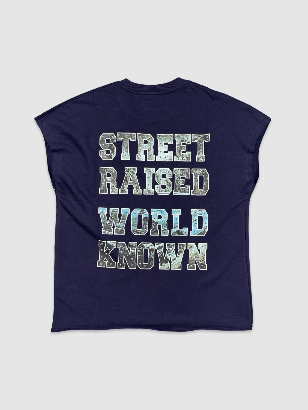 Wanted Sleeveless Crop Shirt