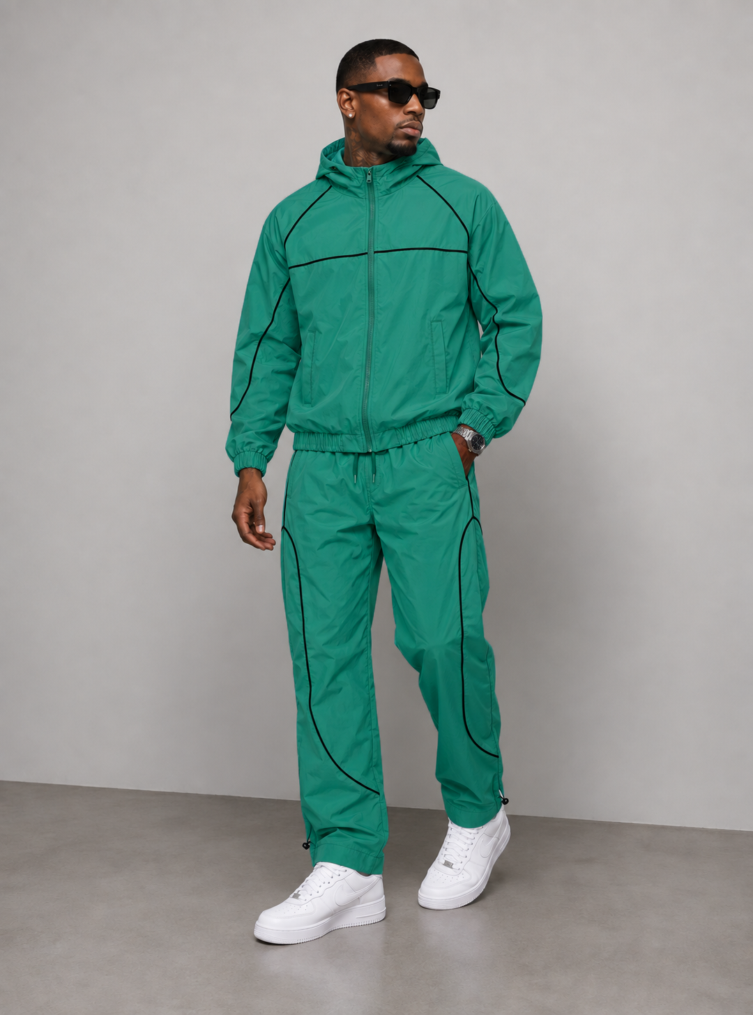Nylon Set w/Piping