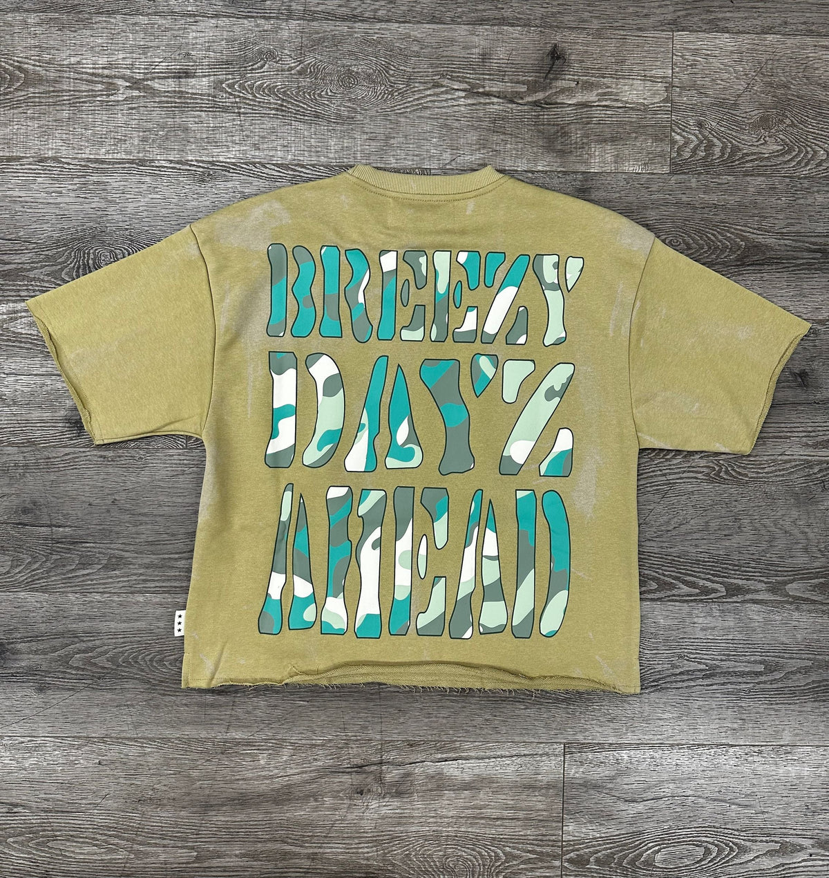Breezy Cropped Tee